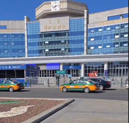 鐵蛋從呼市趕往西寧 鐵蛋從呼市趕往西寧